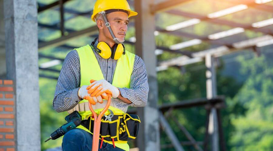 Professional gutter cleaning in Riverhead, NY